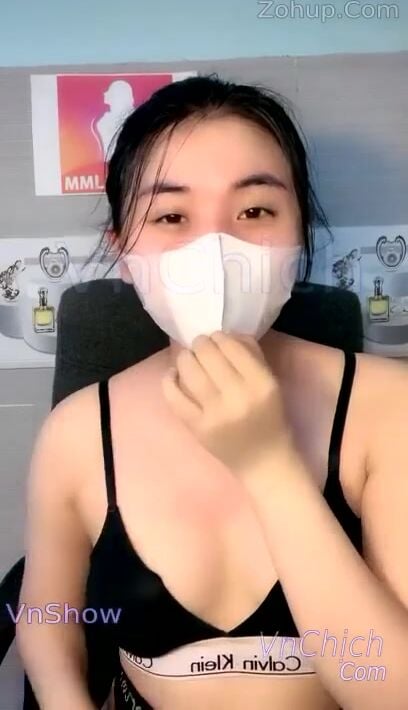 Quỳnh Ngọc khuôn mặt mới trong làng livestream , nhìn cũng ổn áp đấy - P2